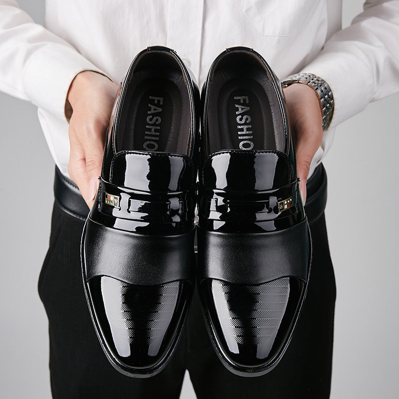 Comfortable business formal shoes for winter, providing warmth and style.