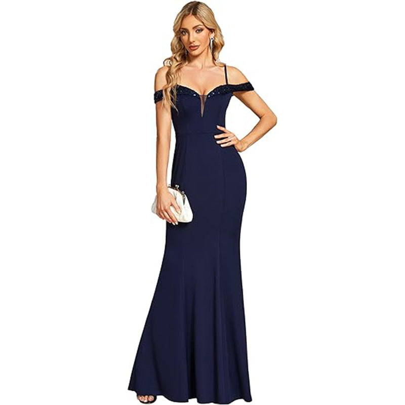 Off-neck Evening Gown with Elegant Cut – Ideal for Special Occasions