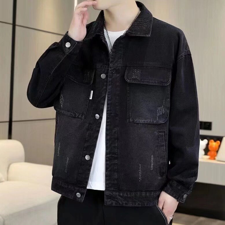 Men's loose-fit denim coat for casual spring and autumn style.