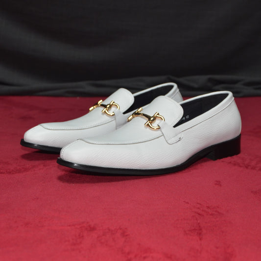 Men's premium casual fashion white shoes with a sleek design.