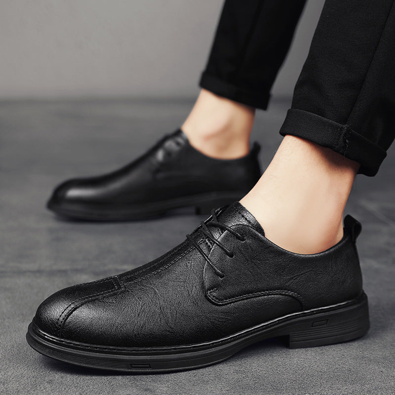 Plus size men's genuine leather lace-up shoes with a soft-bottom sole.